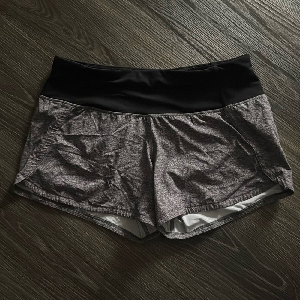 Grey Lululemon Speed Up Shorts Size 4